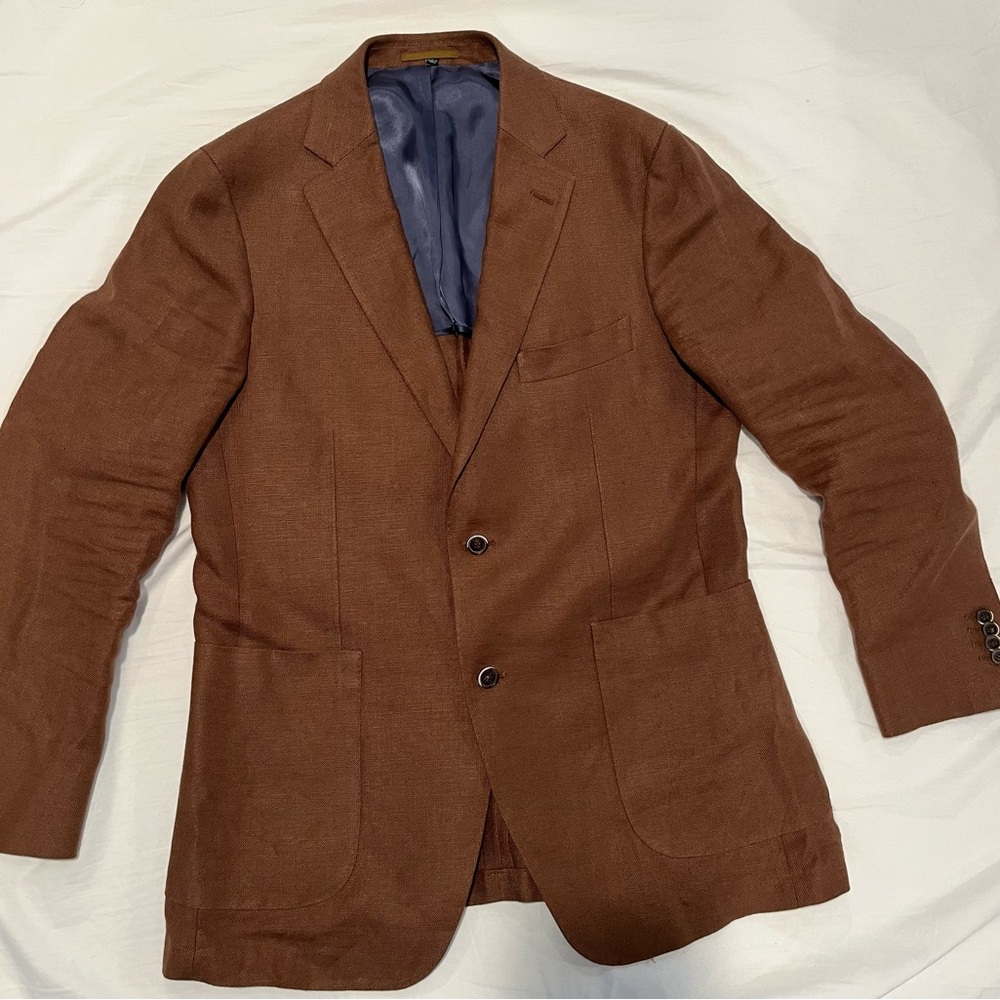 Suitsupply Brown Sport Coat with Textured Fabric and Tailored Fit